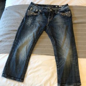 Miss Me jean capris